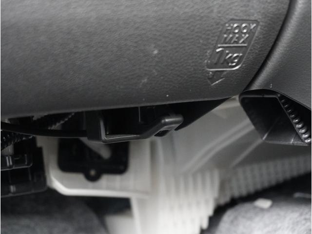 アルト L リアパーキングセンサー 運転席シートヒーター キーレス リアパーキングセンサー 運転席シートヒーター キーレスエントリー オートライト CD AMFMラジオ 衝突被害軽減システム アイドリングストップ 横滑り防止機能 衝突安全ボディ 盗難防止システム(47枚目)