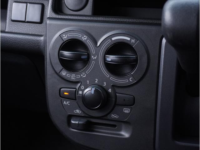 アルト L リアパーキングセンサー 運転席シートヒーター キーレス リアパーキングセンサー 運転席シートヒーター キーレスエントリー オートライト 衝突被害軽減システム アイドリングストップ 横滑り防止機能 衝突安全ボディ 盗難防止システム(15枚目)