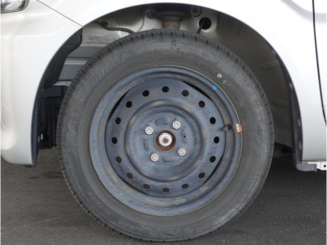 【４ＷＤ】スタッドレスタイヤと併用すれば雪の日も安心して走れます。お近くのスズキ自販島根までお越しください。