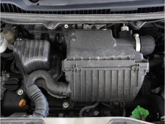 【エンジンルーム】スズキ自販島根では、末永く安心して乗って頂ける様に整備のスペシャリストがしっかり点検・整備して納車いたします。スズキ自販島根は県内９店舗で皆様のご来店お待ちしております。