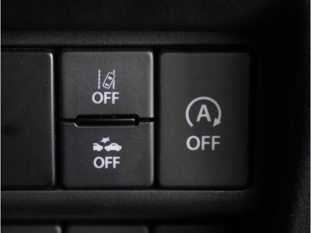 【充実の安全装備】車線逸脱警報機能、衝突軽減ブレーキ、横滑り防止装置が装備されています。