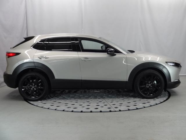 ＣＸ－３０ ２．０　２０Ｓ　ブラックトーンエディション　４ＷＤ　マツコネナビ　３６０°モニター　ＡＬＨ　ＥＴＣ　ＭＲＣＣ　ＳＢＳ　ＢＳＭ　レーンキープアシスト　カープレイ　パワーリヤゲート　シートヒーター　ステアリングヒーター　スマートキー　電動リアゲート　ＥＴＣ（39枚目）