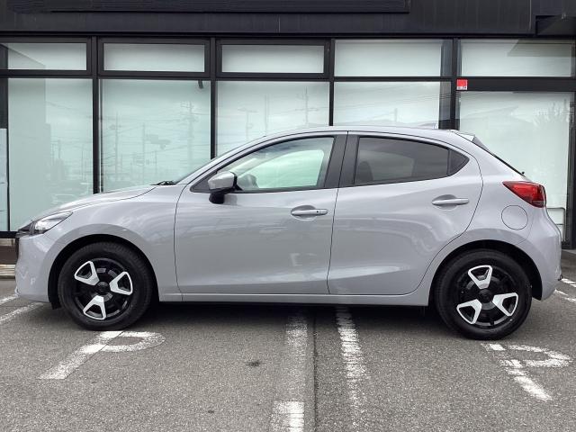 MAZDA2 1.5 15BD マツダコネクトナビ 360°ビューモニター ETC LEDヘッドライト アダプティブクルーズコントロール AppleCarplay アクセル踏み間違い防止装置 パノラマモニタ ブルートゥース 禁煙(36枚目)