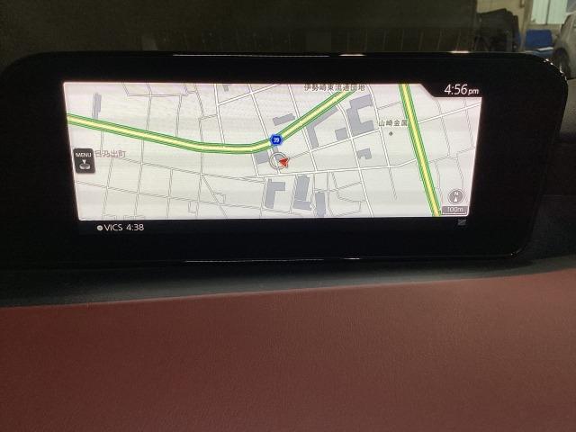 MAZDA3ファストバック XD バーガンディ セレクション ディーゼルターボ マツダコネクトナビ バックモニター ETC アダプティブクルーズコントロール LEDヘッドライト アクセル踏み間違い防止装置 AppleCarplay レーンアシスト パーキングセンサー 誤発進抑制(4枚目)