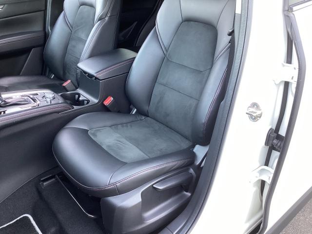 ＣＸ－５ ２．０　２０Ｓ　ブラックトーンエディション　２０Ｓブラックトーンエデイション　全周囲モニター　ＥＴＣ１．０車載機　電動リアゲート　アダプティブクルーズコントロール　衝突被害軽減ブレーキ　アクセル踏み間違い防止装置　車線逸脱警報システム　フルセグ（9枚目）