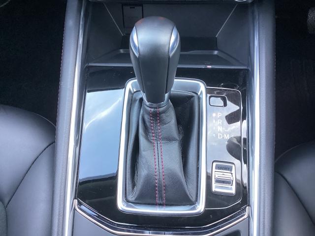 ＣＸ－５ ２．０　２０Ｓ　ブラックトーンエディション　２０Ｓブラックトーンエデイション　全周囲モニター　ＥＴＣ１．０車載機　電動リアゲート　アダプティブクルーズコントロール　衝突被害軽減ブレーキ　アクセル踏み間違い防止装置　車線逸脱警報システム　フルセグ（18枚目）