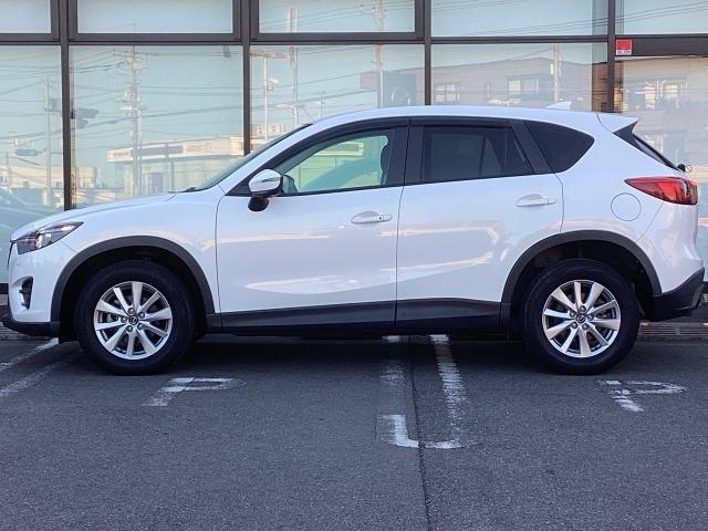 お車の検討時には自動車保険のことも気になりますよね。是非お任せ下さい！お客様のカーライフにぴったりの自動車保険をご提案致します。