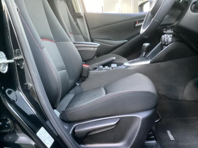 ＭＡＺＤＡ２ １．５　１５Ｓ　ブラック　トーン　エディション　７インチＷＶＧＡセンターディスプレイ　３６０°ビューモニター　２カメラドライブレコーダー　ＥＴＣ　車線逸脱警報システム　アドバンストスマートシティブレーキサポート付　レーダークルコン　ＬＥＤヘッド（8枚目）