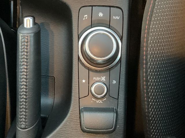 ＭＡＺＤＡ２ １．５　１５Ｓ　ブラック　トーン　エディション　７インチＷＶＧＡセンターディスプレイ　３６０°ビューモニター　２カメラドライブレコーダー　ＥＴＣ　車線逸脱警報システム　アドバンストスマートシティブレーキサポート付　レーダークルコン　ＬＥＤヘッド（19枚目）