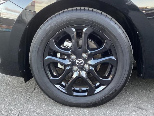 ＭＡＺＤＡ２ １．５　１５Ｓ　ブラック　トーン　エディション　７インチＷＶＧＡセンターディスプレイ　３６０°ビューモニター　２カメラドライブレコーダー　ＥＴＣ　車線逸脱警報システム　アドバンストスマートシティブレーキサポート付　レーダークルコン　ＬＥＤヘッド（32枚目）