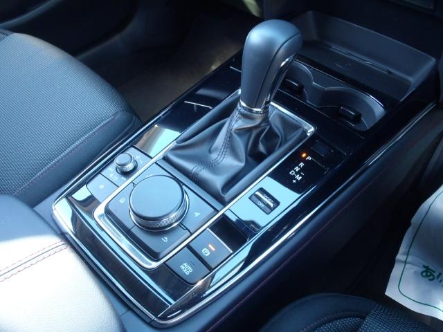 ＣＸ－３０ ２０Ｓ　ブラック　セレクション　現行モデル　当社試乗車　禁煙車　マツダコネクト　ＥＴＣ１．０車載機　衝突被害軽減ブレーキ　３６０°モニター　前後パーキングセンサー　パワーシート　ブルートゥース　パワーリフトゲート　フルセグＴＶ（4枚目）