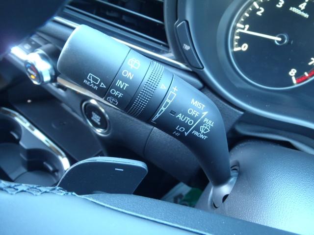 ＣＸ－３０ ２０Ｓ　ブラック　セレクション　現行モデル　当社試乗車　禁煙車　マツダコネクト　ＥＴＣ１．０車載機　衝突被害軽減ブレーキ　３６０°モニター　前後パーキングセンサー　パワーシート　ブルートゥース　パワーリフトゲート　フルセグＴＶ（21枚目）