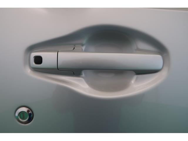 リクエストスイッチでの鍵の開閉が可能です。