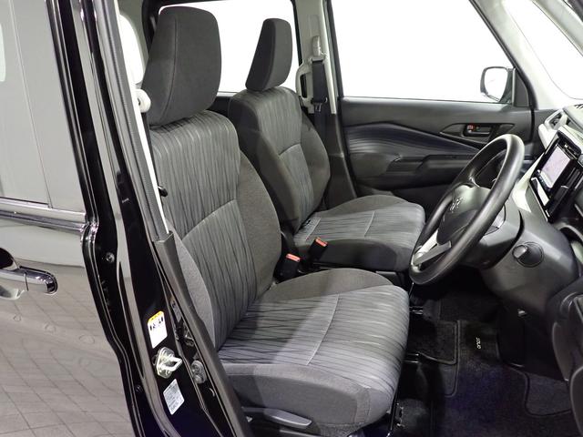 ソリオ G 2型 【アウトレット中古車】 オートライト スライドドア ナビ プッシュスタート オートエアコン スズキセーフティーサポート 衝突被害軽減システム 横滑り防止機能 盗難防止システム(33枚目)