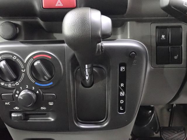 エブリイ ！先行初売！　ＪＯＩＮターボ　６型　オートライト　スライドドア　エアコン　スズキセーフティーサポート　衝突被害軽減システム　横滑り防止機能（26枚目）