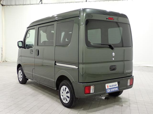 エブリイ ！先行初売！　ＰＣ　６型　両側スライドドア　オートライト　スライドドア　エアコン　スズキセーフティーサポート　横滑り防止機能　盗難防止システム（6枚目）