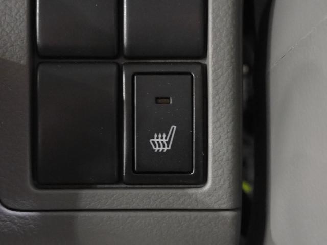 エブリイ ！先行初売！　ＰＣ　６型　両側スライドドア　オートライト　スライドドア　エアコン　スズキセーフティーサポート　横滑り防止機能　盗難防止システム（17枚目）