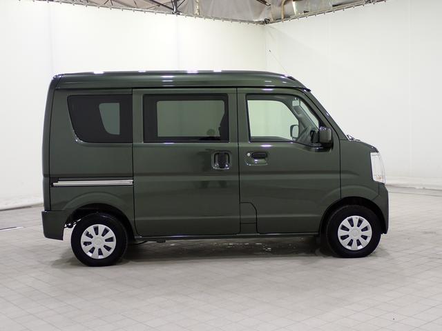 エブリイ ！先行初売！　ＰＣ　６型　両側スライドドア　オートライト　スライドドア　エアコン　スズキセーフティーサポート　横滑り防止機能　盗難防止システム（22枚目）