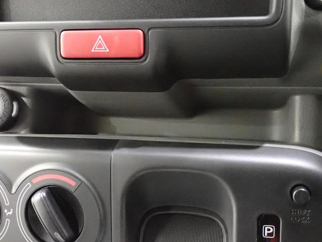 エブリイ ！先行初売！　ＰＣ　６型　両側スライドドア　オートライト　スライドドア　エアコン　スズキセーフティーサポート　横滑り防止機能　盗難防止システム（29枚目）