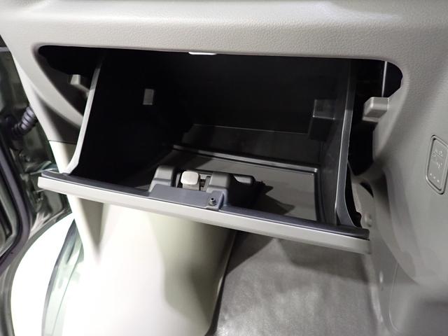 エブリイ ！先行初売！　ＰＣ　６型　両側スライドドア　オートライト　スライドドア　エアコン　スズキセーフティーサポート　横滑り防止機能　盗難防止システム（32枚目）