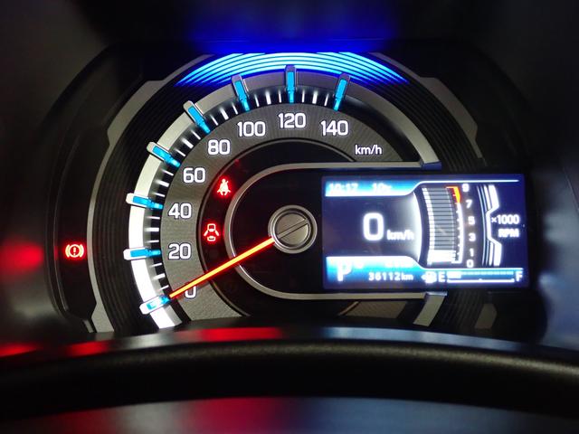 ハスラー ！先行初売！　ＨＹＢＲＩＤ　Ｘ　ＣＤ／ＡＭ・ＦＭラジオ付　オートライト　プッシュスタート　シートヒーター　オートエアコン　スズキセーフティーサポート　衝突被害軽減システム　アイドリングストップ　横滑り防止機能　盗難防止システム（14枚目）