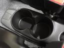 こんなところにもドリンクホルダーが!純正で付いていると車内にマッチしてます!新たに購入する必要が無いのも嬉しいですね!