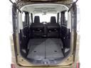 後部座席がフラットになりますので、いざという時にも便利ですね!キャンプ等、荷物の多いお出かけにもとっても便利ですよ♪