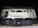 ご納車前にはプロの整備士が点検を行い、交換の必要がある部品は交換してからご納車いたします。また、その後の点検・整備・車検等も当社にお任せください。