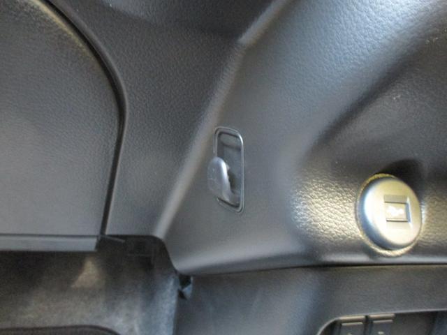 ハスラー ＨＹＢＲＩＤ　Ｇターボ　３型　全方位カメラ　ナビ　コネクト　全方位カメラ　９インチ純正ナビ　スズキコネクト対応通信機装着車　アイドリングストップ　ＬＥＤヘッドランプ　両席シートヒーター　衝突被害軽減ブレーキ　後退時ブレーキサポート（23枚目）