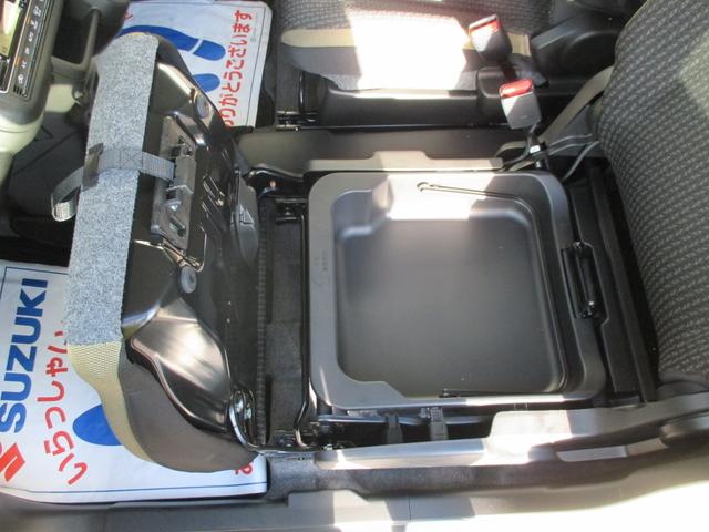 ハスラー ＨＹＢＲＩＤ　Ｇターボ　３型　全方位カメラ　ナビ　コネクト　全方位カメラ　９インチ純正ナビ　スズキコネクト対応通信機装着車　アイドリングストップ　ＬＥＤヘッドランプ　両席シートヒーター　衝突被害軽減ブレーキ　後退時ブレーキサポート（26枚目）
