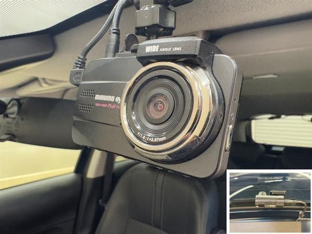 アクア クロスオーバー 衝突被害軽減ブレーキ ドライブレコーダー ナビ フルセグ Bluetooth バックモニター 先進ライト 車線逸脱警報 オートエアコン キーレスエントリー 純正アルミ CD/DV再生 横滑り防止装置(10枚目)