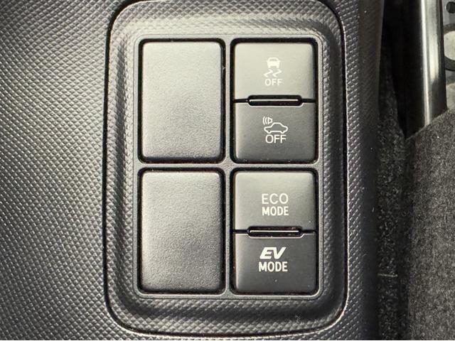 アクア クロスオーバー 衝突被害軽減ブレーキ ドライブレコーダー ナビ フルセグ Bluetooth バックモニター 先進ライト 車線逸脱警報 オートエアコン キーレスエントリー 純正アルミ CD/DV再生 横滑り防止装置(22枚目)