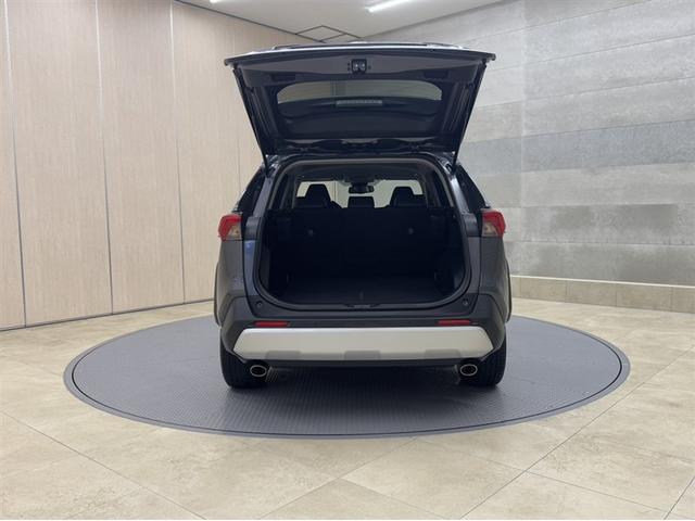 ＲＡＶ４ アドベンチャー　４ＷＤ　衝突被害軽減ブレーキ　ペダル踏み間違い急発進抑制装置　ナビ　フルセグ　Ｂｌｕｅｔｏｏｔｈ　ＥＴＣ　ＬＥＤ　シートヒーター・ベンチレーション　クルーズコントロール　ブラインドスポットモニター（30枚目）