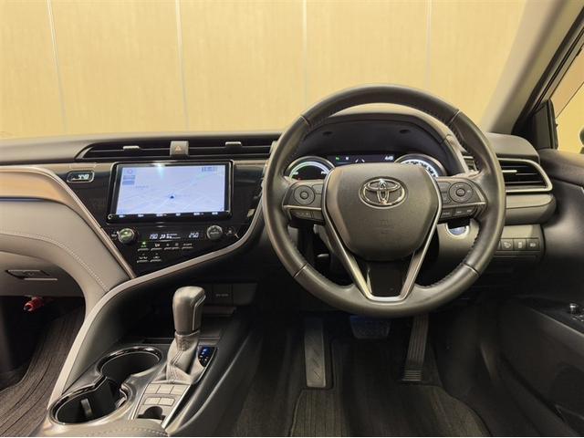 カムリ WS 衝突被害軽減ブレーキ ペダル踏み間違い急発進抑制装置 9インチナビ フルセグ Bluetooth ETC LED バックモニター クルーズコントロール CD/DVD再生 先進ライト 車線逸脱警報(9枚目)