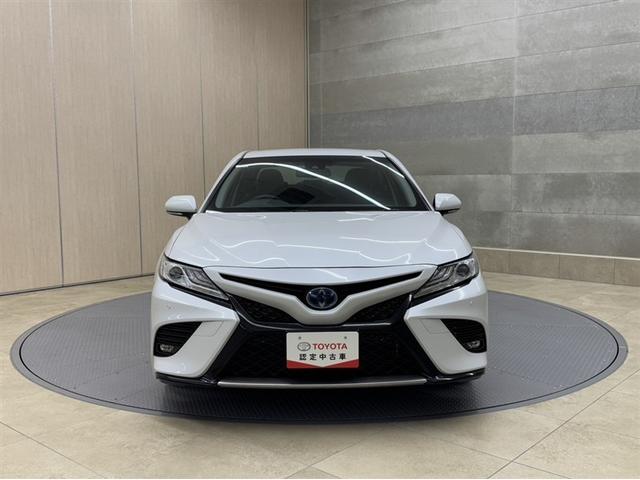 カムリ WS 衝突被害軽減ブレーキ ペダル踏み間違い急発進抑制装置 9インチナビ フルセグ Bluetooth ETC LED バックモニター クルーズコントロール CD/DVD再生 先進ライト 車線逸脱警報(17枚目)