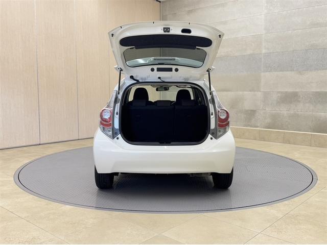 アクア G フルセグ内蔵メモリーナビ DVD再生 Bluetooth バックモニター ETC スマートキー イモビライザー ワンオーナー 整備記録簿 横滑り防止装置 ABS オートエアコン デュアルエアバッグ(25枚目)