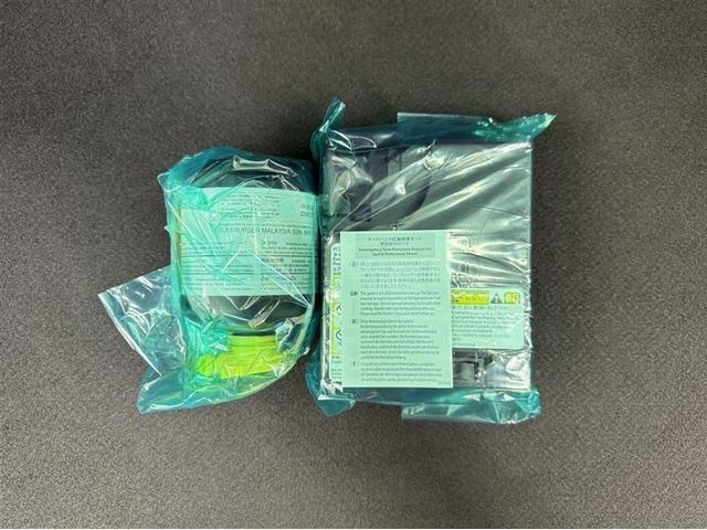 RAV4 ハイブリッドG 試乗車 全周囲モニター 合成皮革シート シートヒーター&ベンチレーション AC100V/1500Wコンセント ETC2.0 ディスプレイオーディオ ナビ フルセグTV サンルーフ 整備記録簿(20枚目)