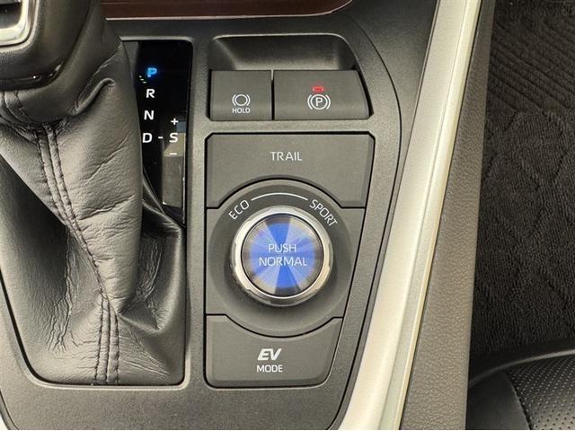 RAV4 ハイブリッドG 試乗車 全周囲モニター 合成皮革シート シートヒーター&ベンチレーション AC100V/1500Wコンセント ETC2.0 ディスプレイオーディオ ナビ フルセグTV サンルーフ 整備記録簿(26枚目)