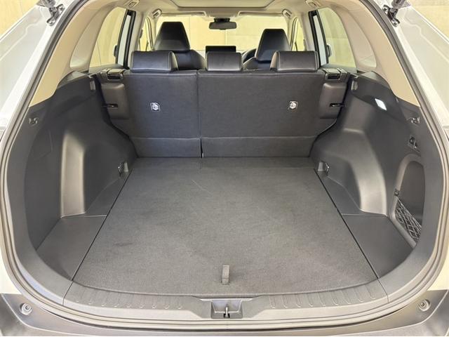 RAV4 ハイブリッドG 試乗車 全周囲モニター 合成皮革シート シートヒーター&ベンチレーション AC100V/1500Wコンセント ETC2.0 ディスプレイオーディオ ナビ フルセグTV サンルーフ 整備記録簿(33枚目)