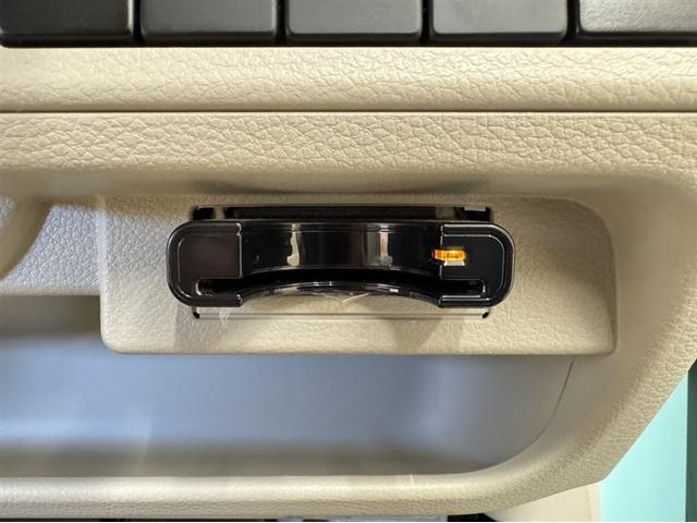 アルトラパン L シートヒーター ワンセグ内蔵メモリー ETC スマートキー イモビライザー シートヒーター 衝突被害軽減ブレーキ ペダル踏み間違い急発進抑制装置 アイドリングストップ マニュアルエアコン(9枚目)