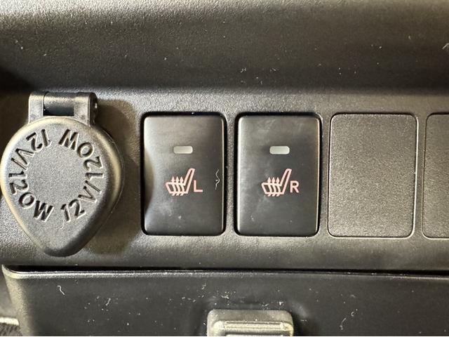 ルーミー カスタムＧ　ドラレコ　シートヒーター　両側電動スライドドア　ワンセグ内蔵メモリー　Ｂｌｕｅｔｏｏｔｈ　バックモニター　ＥＴＣ　スマートキー　イモビライザー　クルーズコントロール　ワンオーナー　記録簿　サポカーＳ（12枚目）