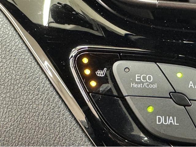 Ｃ－ＨＲ Ｇ　モード　ネロ　セーフティプラスＩＩＩ　衝突被害軽減ブレーキ　ペダル踏み間違い急発進抑制装置　ドライブレコーダー　ナビ　フルセグ　Ｂｌｕｅｔｏｏｔｈ　シートヒーター　ＥＴＣ　ブラインドスポットモニター　全周囲カメラ　クルーズコントロール（16枚目）