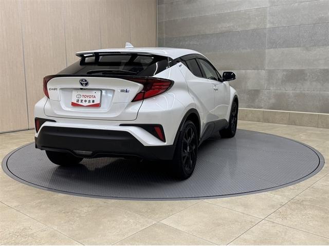 Ｃ－ＨＲ Ｇ　モード　ネロ　セーフティプラスＩＩＩ　衝突被害軽減ブレーキ　ペダル踏み間違い急発進抑制装置　ドライブレコーダー　ナビ　フルセグ　Ｂｌｕｅｔｏｏｔｈ　シートヒーター　ＥＴＣ　ブラインドスポットモニター　全周囲カメラ　クルーズコントロール（21枚目）