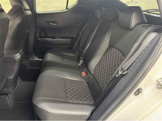 Ｃ－ＨＲ Ｇ　モード　ネロ　セーフティプラスＩＩＩ　衝突被害軽減ブレーキ　ペダル踏み間違い急発進抑制装置　ドライブレコーダー　ナビ　フルセグ　Ｂｌｕｅｔｏｏｔｈ　シートヒーター　ＥＴＣ　ブラインドスポットモニター　全周囲カメラ　クルーズコントロール（24枚目）