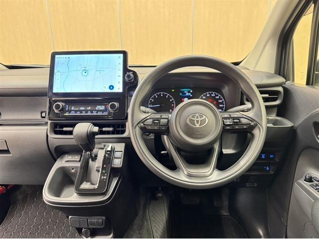 シエンタ Ｇ　ドラレコ　全周囲モニター　ディスプレイオーディオ　ナビ　フルセグＴＶ　ＣＤ／ＤＶＤ再生　Ｂｌｕｅｔｏｏｔｈ　両側電動スライドドア　ＥＴＣ　スマートキー　クルーズコントロール　ワンオーナー　整備記録簿（9枚目）