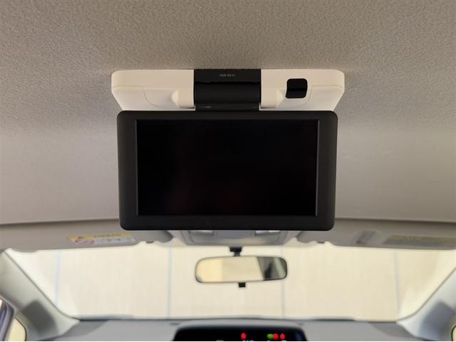 プリウスアルファ S フルセグ内蔵メモリーナビ CD/DVD Bluetooth対応 後席モニター バックモニター ETC 横滑り防止装置 ABS スマートキー イモビライザー サイドエアバック オートエアコン 純正アルミ(12枚目)