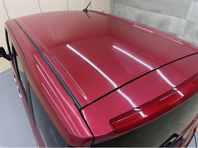 ”屋根の状態もしっかり確認出来ます。トヨタ中古車「まるごとクリーニング」でピカピカです。”