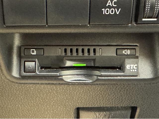 アクア Ｇ　ＡＣ１００Ｖ／１５００Ｗ電源コンセント　モデリスタアルミ　ディスクプレイヤー　フルセグＴＶ　Ｂｌｕｅｔｏｏｔｈ　バックモニター　クルーズコントロール　スマートキー　イモビライザー　ワンオーナー　記録簿（12枚目）