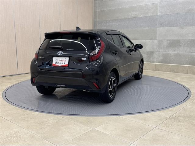 アクア Ｇ　ＡＣ１００Ｖ／１５００Ｗ電源コンセント　モデリスタアルミ　ディスクプレイヤー　フルセグＴＶ　Ｂｌｕｅｔｏｏｔｈ　バックモニター　クルーズコントロール　スマートキー　イモビライザー　ワンオーナー　記録簿（19枚目）