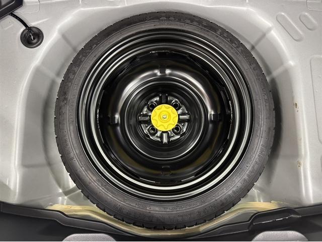 ヤリス Z モデリスタアルミホイール ディスプレイオーディオ ナビ Bluetooth バックモニター ETC 全周囲モニター 衝突被害軽減ブレーキ ペダル踏間違急発進抑制装置 車線逸脱警報装置 オートハイビーム(19枚目)